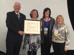 Rollin and Julie Bergman, recipients of the 2016 Distinguished Service to Journalism Award with MNA President Joni Harms (Daily Globe, Worthington) and MNA Executive Director Lisa Hills.